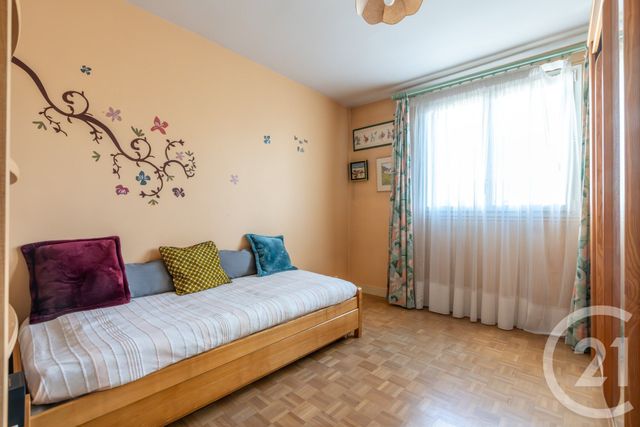 Appartement F5 à vendre - 5 pièces - 108.51 m2 - ST MAUR DES FOSSES - 94 - ILE-DE-FRANCE - Century 21 Les Clés Du Parc