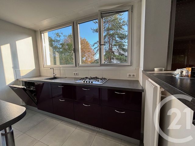 Appartement F1 à vendre ST MAUR DES FOSSES