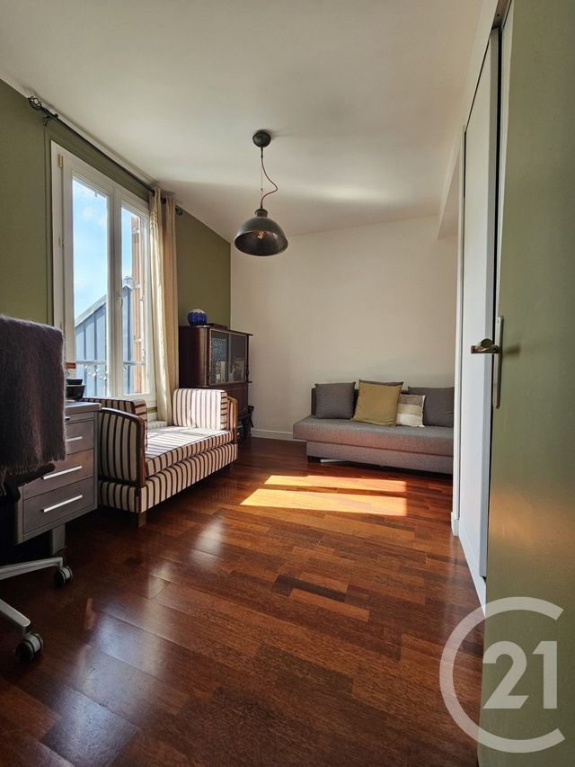 maison à vendre - 6 pièces - 128.9 m2 - ST MAUR DES FOSSES - 94 - ILE-DE-FRANCE - Century 21 Les Clés Du Parc