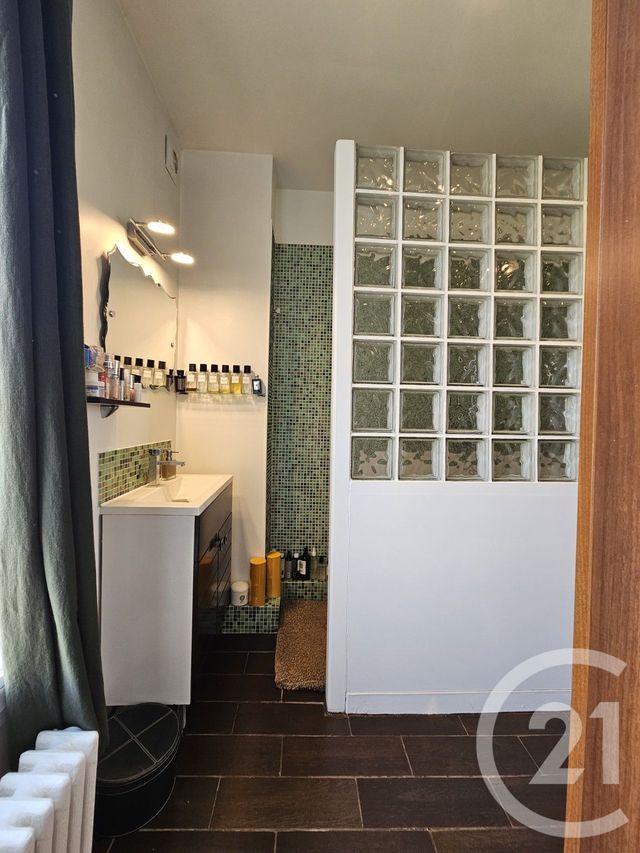 maison à vendre - 6 pièces - 128.9 m2 - ST MAUR DES FOSSES - 94 - ILE-DE-FRANCE - Century 21 Les Clés Du Parc