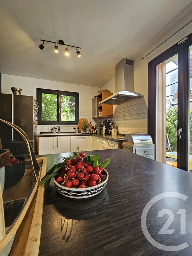 maison à vendre - 6 pièces - 128.9 m2 - ST MAUR DES FOSSES - 94 - ILE-DE-FRANCE - Century 21 Les Clés Du Parc