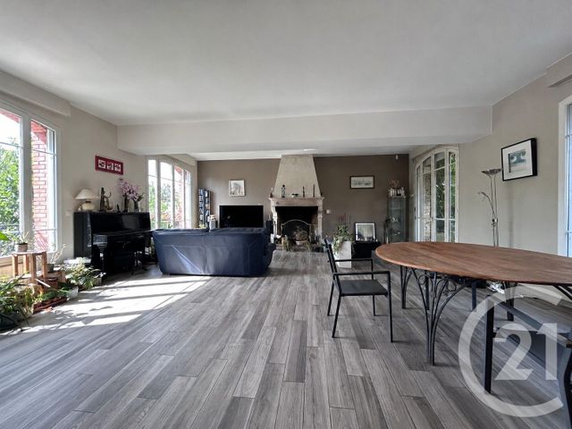 maison à vendre - 8 pièces - 188.58 m2 - LA VARENNE ST HILAIRE - 94 - ILE-DE-FRANCE - Century 21 Les Clés Du Parc