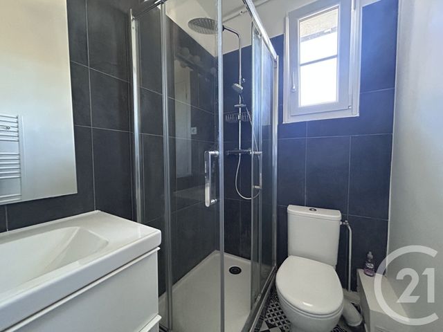 Appartement F2 à vendre - 2 pièces - 42.73 m2 - ST MAUR DES FOSSES - 94 - ILE-DE-FRANCE - Century 21 Les Clés Du Parc