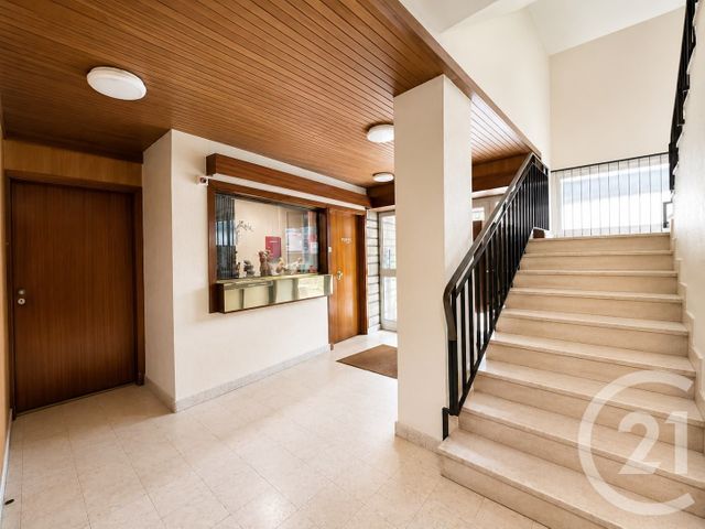 Appartement F1 à vendre - 1 pièce - 36.0 m2 - ST MAUR DES FOSSES - 94 - ILE-DE-FRANCE - Century 21 Les Clés Du Parc