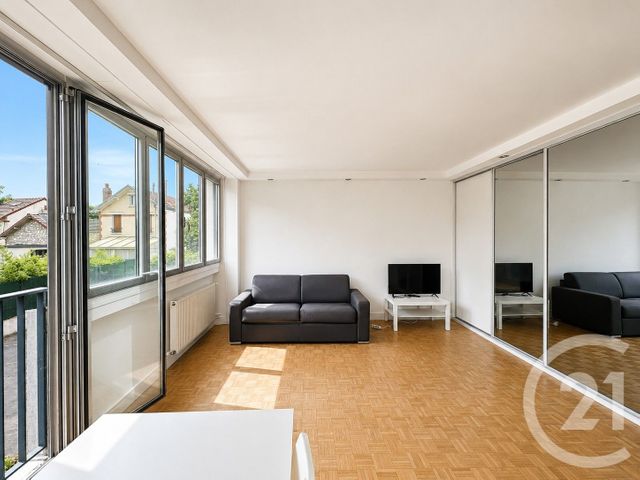 Appartement F1 à vendre - 2 pièces - 36.0 m2 - ST MAUR DES FOSSES - 94 - ILE-DE-FRANCE - Century 21 Les Clés Du Parc
