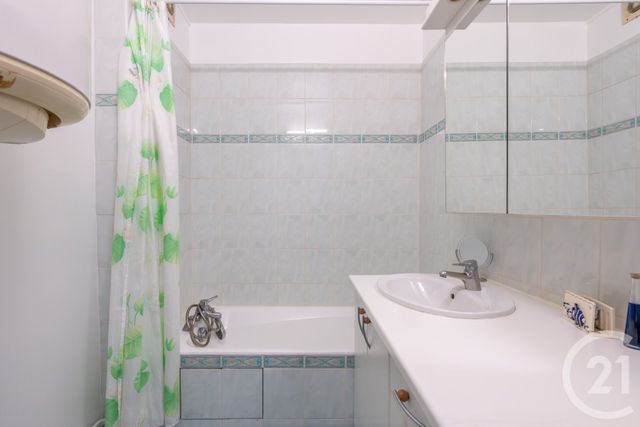 Appartement F5 à vendre - 4 pièces - 108.51 m2 - ST MAUR DES FOSSES - 94 - ILE-DE-FRANCE - Century 21 Les Clés Du Parc