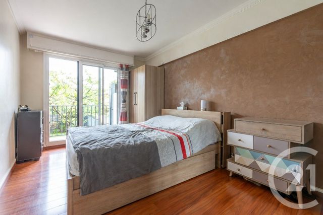 Appartement F4 à vendre - 4 pièces - 80.0 m2 - ST MAUR DES FOSSES - 94 - ILE-DE-FRANCE - Century 21 Les Clés Du Parc
