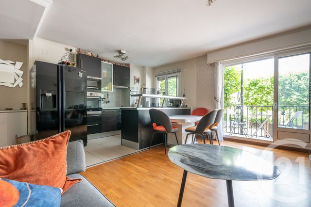 Appartement F4 à vendre - 4 pièces - 80.0 m2 - ST MAUR DES FOSSES - 94 - ILE-DE-FRANCE - Century 21 Les Clés Du Parc