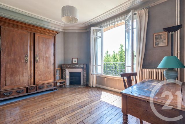 maison à vendre - 7 pièces - 156.42 m2 - ST MAUR DES FOSSES - 94 - ILE-DE-FRANCE - Century 21 Les Clés Du Parc