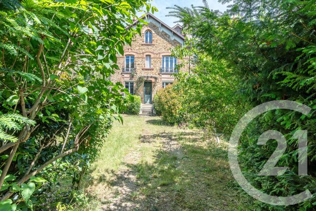 maison à vendre - 7 pièces - 156.42 m2 - ST MAUR DES FOSSES - 94 - ILE-DE-FRANCE - Century 21 Les Clés Du Parc