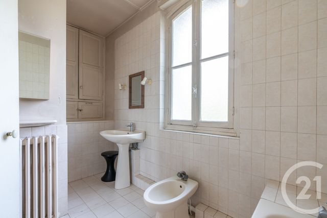 maison à vendre - 7 pièces - 156.42 m2 - ST MAUR DES FOSSES - 94 - ILE-DE-FRANCE - Century 21 Les Clés Du Parc