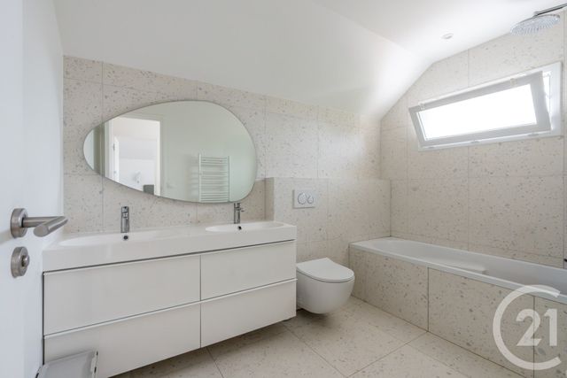 maison à vendre - 5 pièces - 109.5 m2 - ST MAUR DES FOSSES - 94 - ILE-DE-FRANCE - Century 21 Les Clés Du Parc