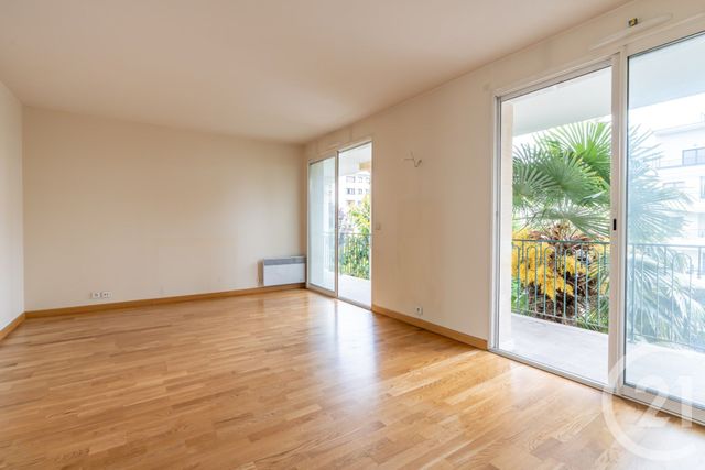 Appartement F4 à vendre - 4 pièces - 108.2 m2 - ST MAUR DES FOSSES - 94 - ILE-DE-FRANCE - Century 21 Les Clés Du Parc