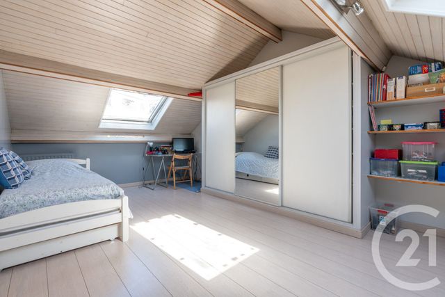 maison à vendre - 6 pièces - 147.97 m2 - ST MAUR DES FOSSES - 94 - ILE-DE-FRANCE - Century 21 Les Clés Du Parc