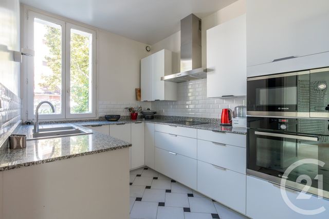 maison à vendre - 6 pièces - 147.97 m2 - ST MAUR DES FOSSES - 94 - ILE-DE-FRANCE - Century 21 Les Clés Du Parc