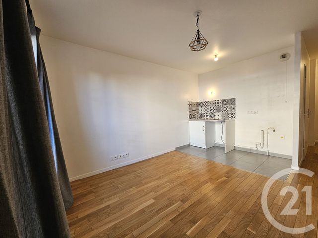 Appartement F1 à vendre - 1 pièce - 27.27 m2 - LE PERREUX SUR MARNE - 94 - ILE-DE-FRANCE - Century 21 Les Clés Du Parc