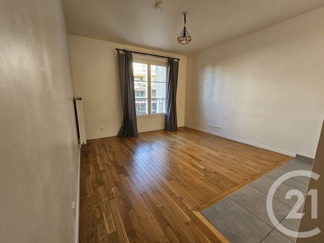 Appartement F1 à vendre - 1 pièce - 27.27 m2 - LE PERREUX SUR MARNE - 94 - ILE-DE-FRANCE - Century 21 Les Clés Du Parc