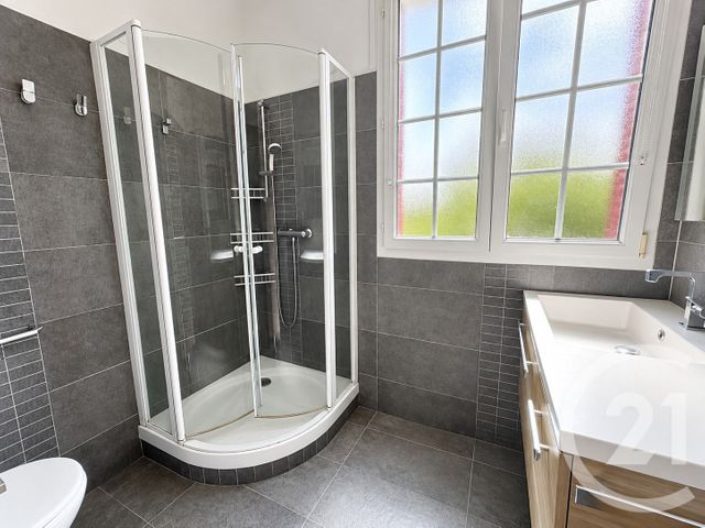 maison à vendre - 6 pièces - 105.05 m2 - ST MAUR DES FOSSES - 94 - ILE-DE-FRANCE - Century 21 Les Clés Du Parc