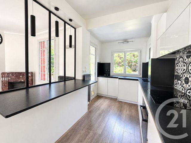 maison à vendre - 6 pièces - 105.05 m2 - ST MAUR DES FOSSES - 94 - ILE-DE-FRANCE - Century 21 Les Clés Du Parc