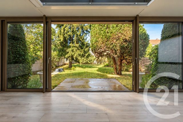 maison à vendre - 6 pièces - 138.74 m2 - ST MAUR DES FOSSES - 94 - ILE-DE-FRANCE - Century 21 Les Clés Du Parc