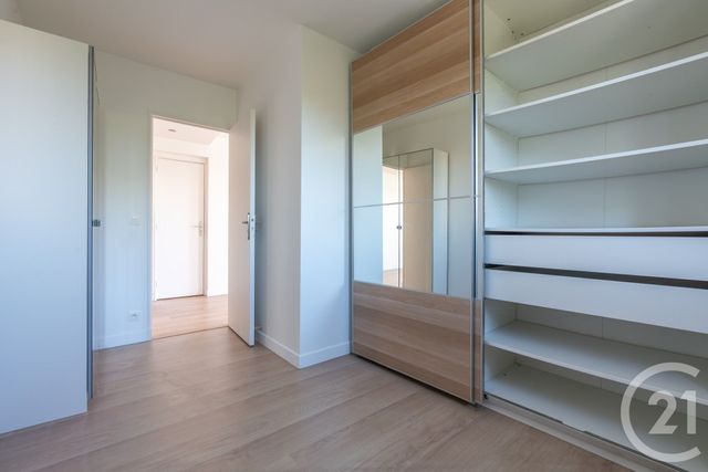 Appartement F3 à vendre - 3 pièces - 43.0 m2 - ST MAUR DES FOSSES - 94 - ILE-DE-FRANCE - Century 21 Les Clés Du Parc