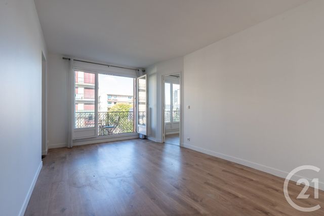 Appartement F3 à vendre - 3 pièces - 43.0 m2 - ST MAUR DES FOSSES - 94 - ILE-DE-FRANCE - Century 21 Les Clés Du Parc